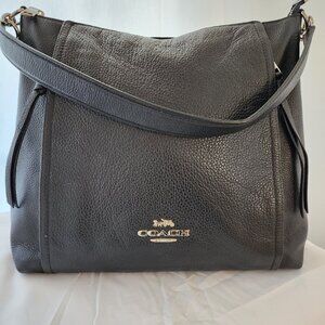 COACH Crossbody Shoulder Bag Black Pebble Leather Gold Hardware 1 Shoulder Strap